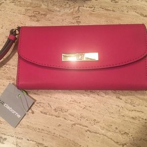 Liz Claiborne wrist phone wallet pink